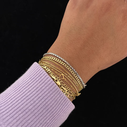 14k white gold  box bracelet