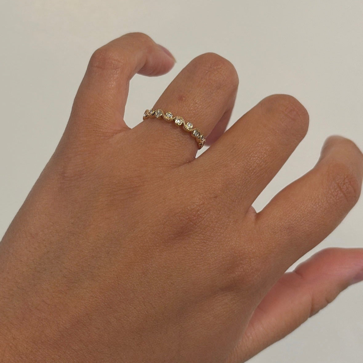 10KY Milgrain Wave Bezel Diamond ring