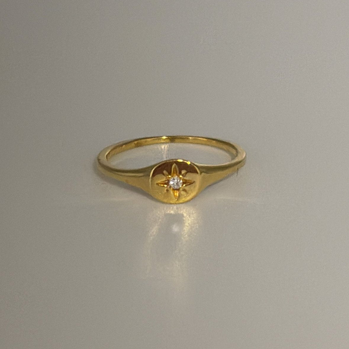14k starburst diamond ring