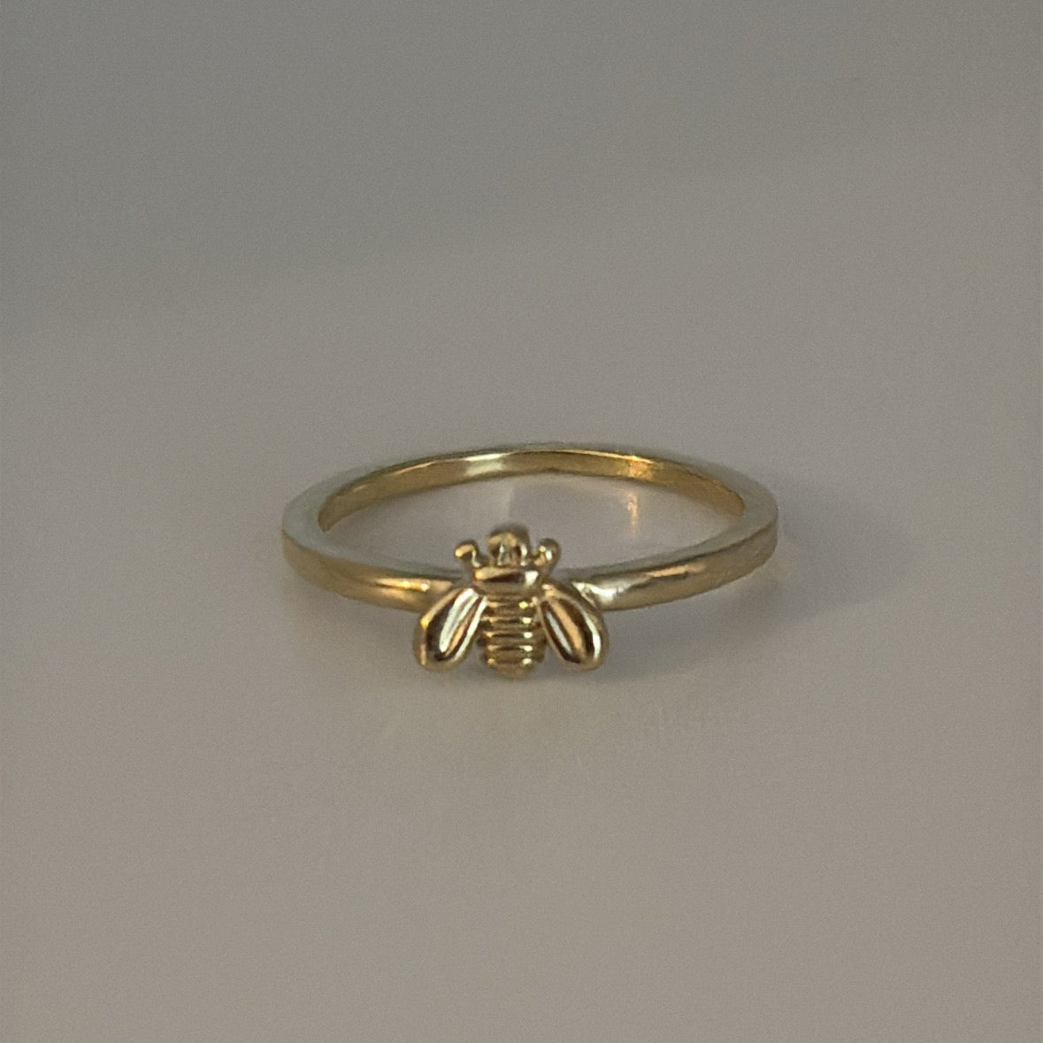 10k Bee ring