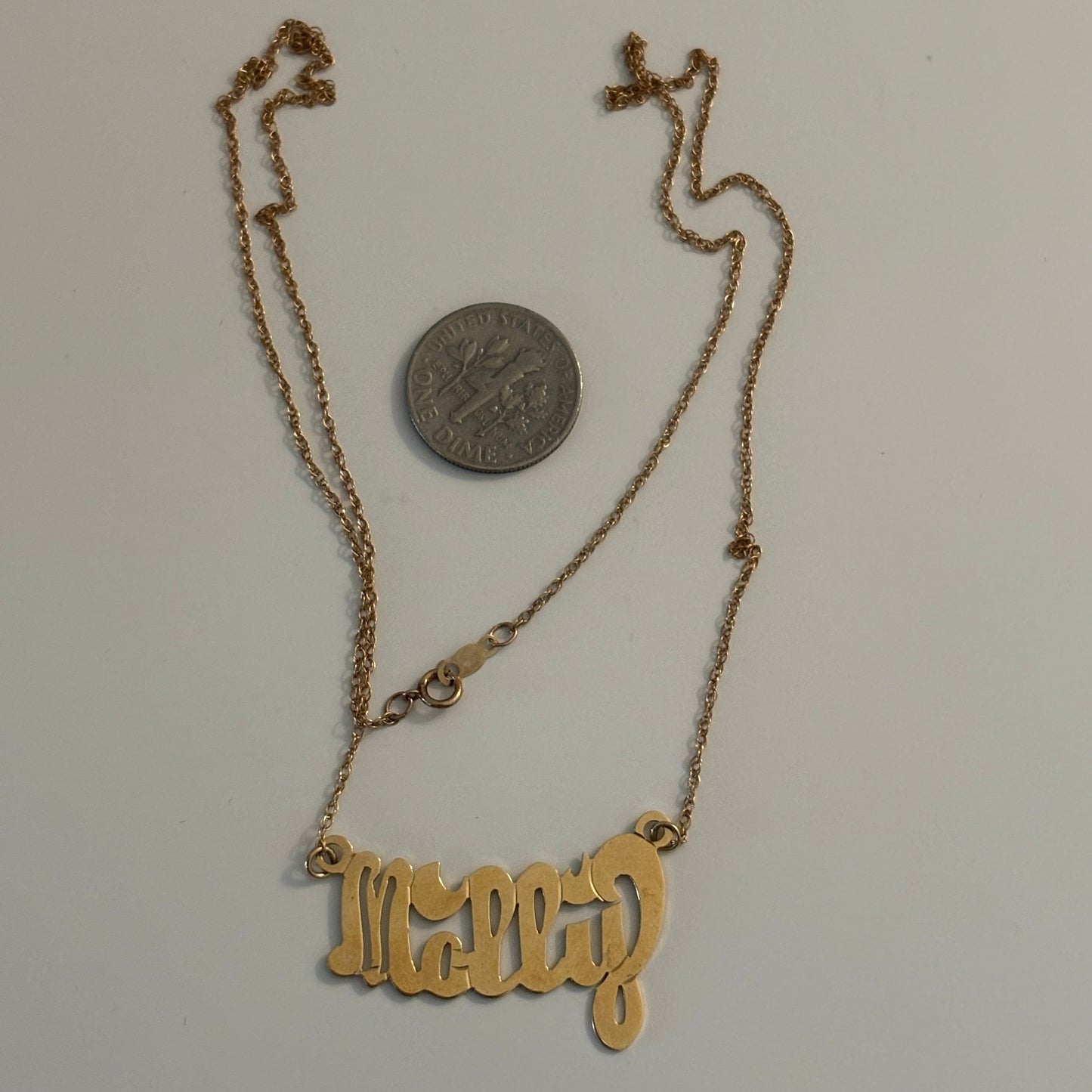 Vintage “Molly” Name Necklace in 14K Yellow Gold – Dainty Chain, Script Font