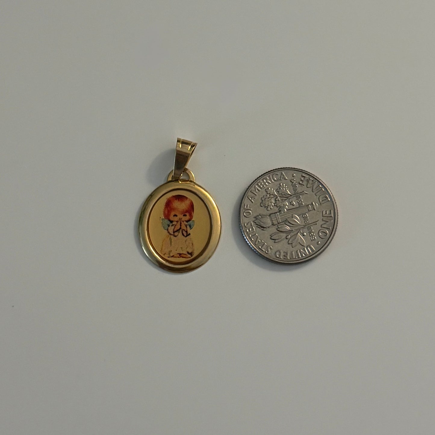 Vintage Italian Praying Angel Pendant in 14K Gold