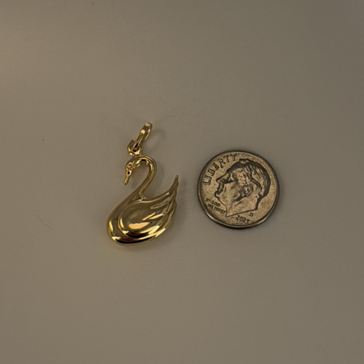 Italian swan charm