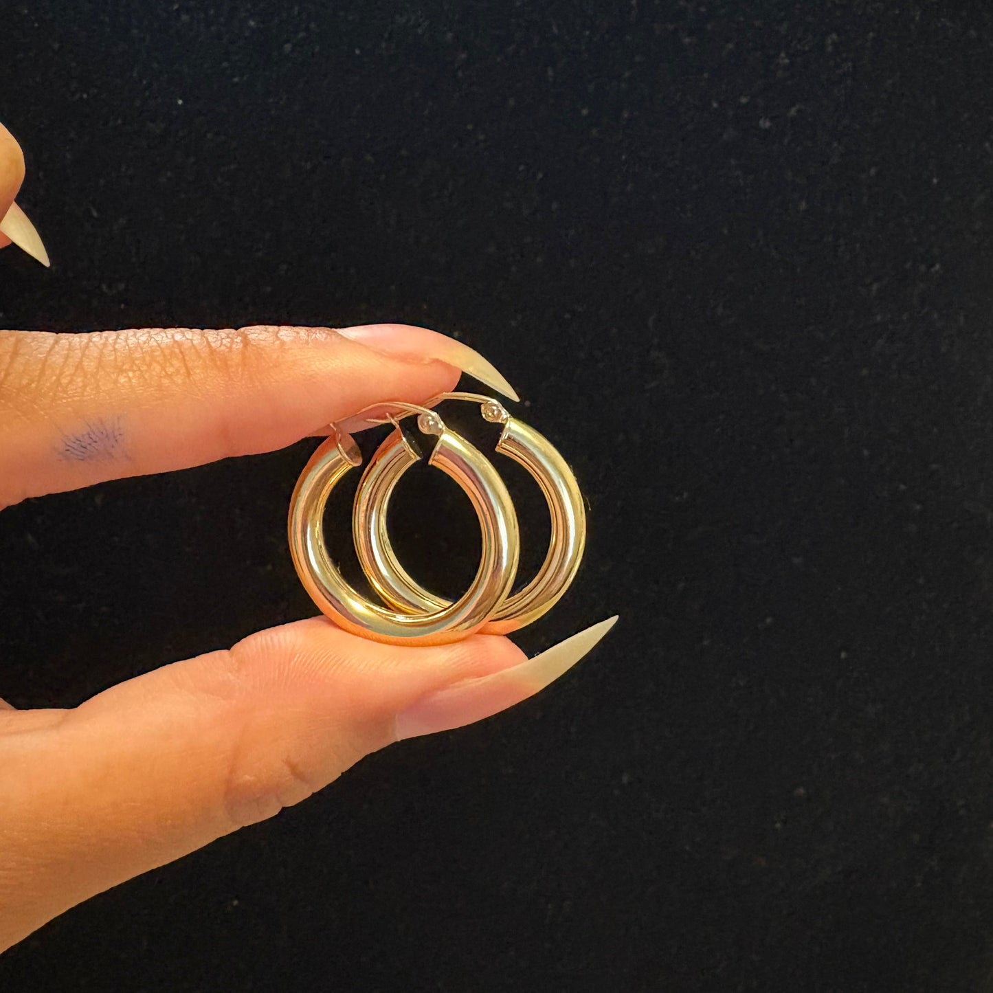 14K Gold Polished Round Tube Hoop Earrings