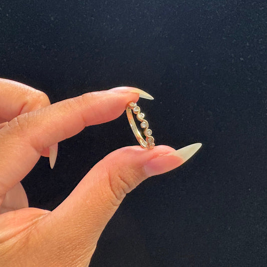 10KY Milgrain Wave Bezel Diamond ring