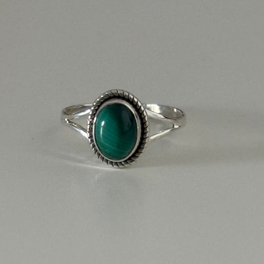 Natural Malachite Sterling Silver 925 Ring — Oval Gemstone Ring
