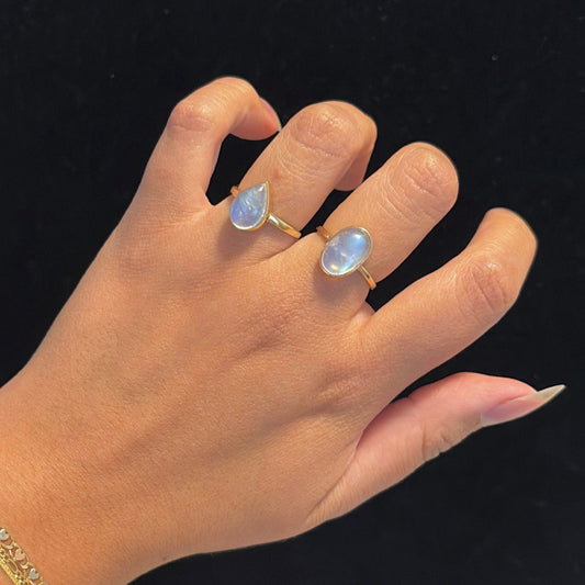 14k rainbow Moonstone ring