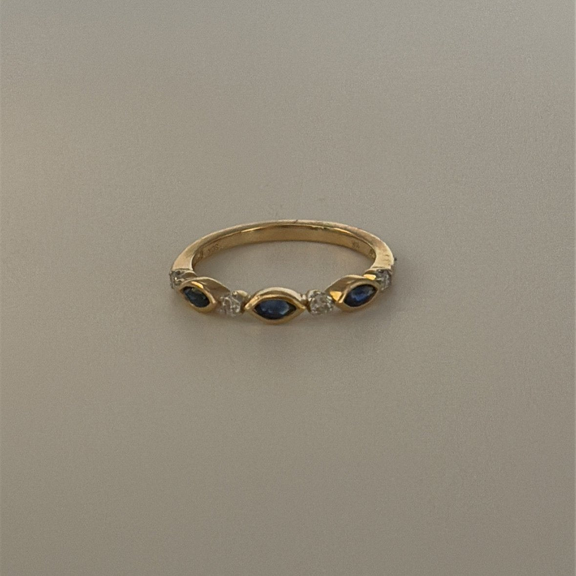 10k sapphire and diamond ring
