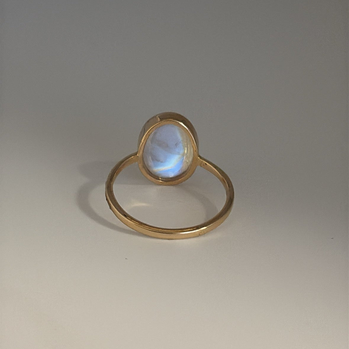 14k rainbow Moonstone ring