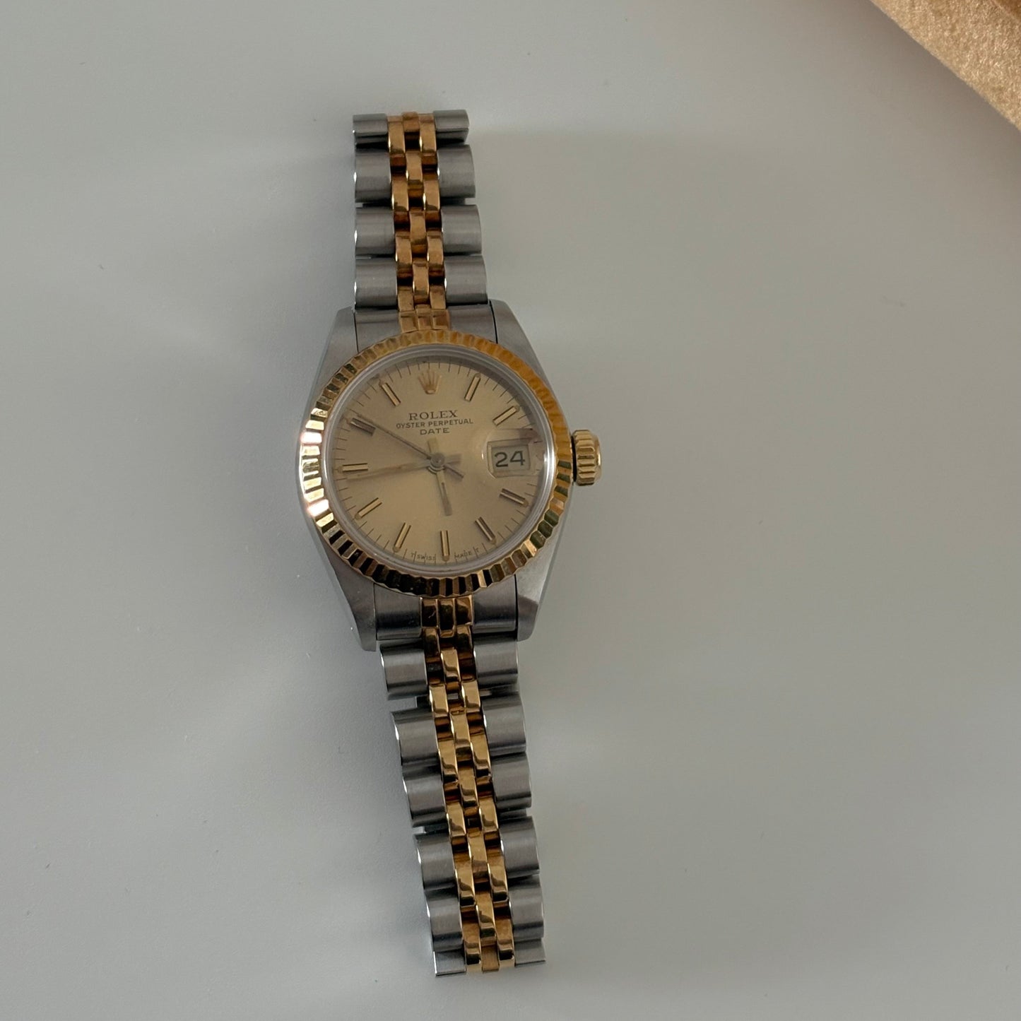 1985 Rolex Lady-Datejust Ref. 69173 – Two-Tone 18K Gold & Stainless Steel Automatic Watch with Original Box & Papers