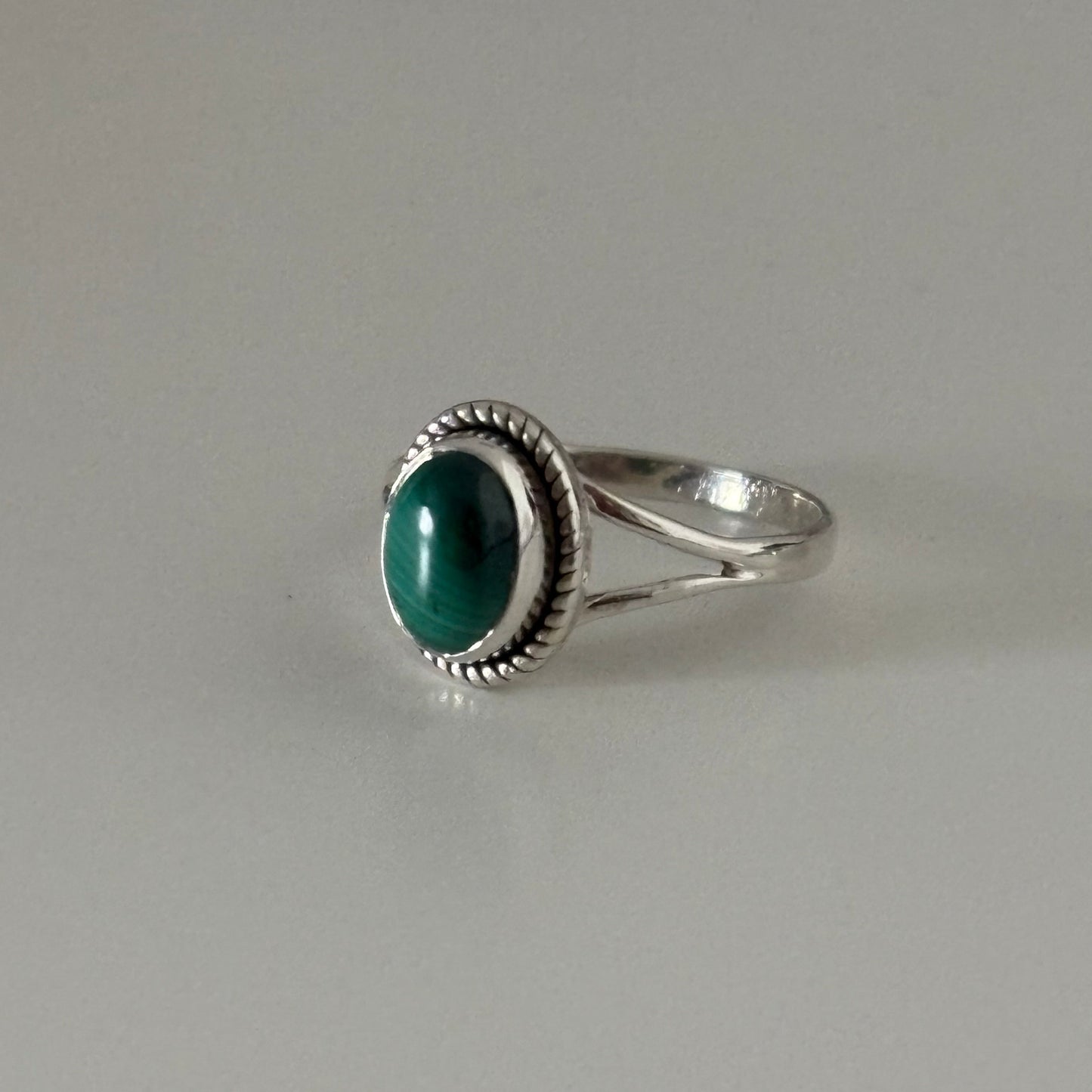 Natural Malachite Sterling Silver 925 Ring — Oval Gemstone Ring