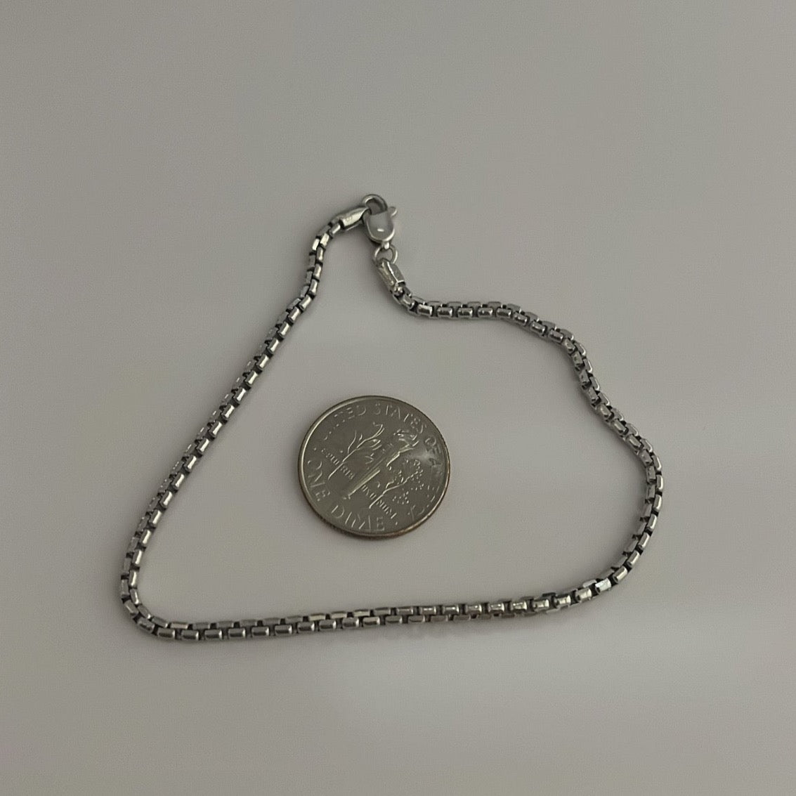 14k white gold  box bracelet