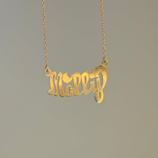 Vintage “Molly” Name Necklace in 14K Yellow Gold – Dainty Chain, Script Font