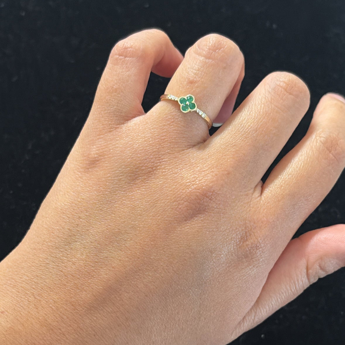 14k diamond and emerald clover ring