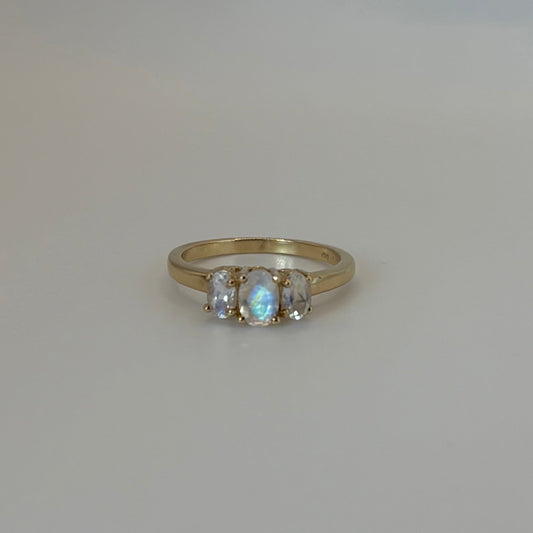 10K Yellow Gold Natural Moonstone Triple Stone Ring