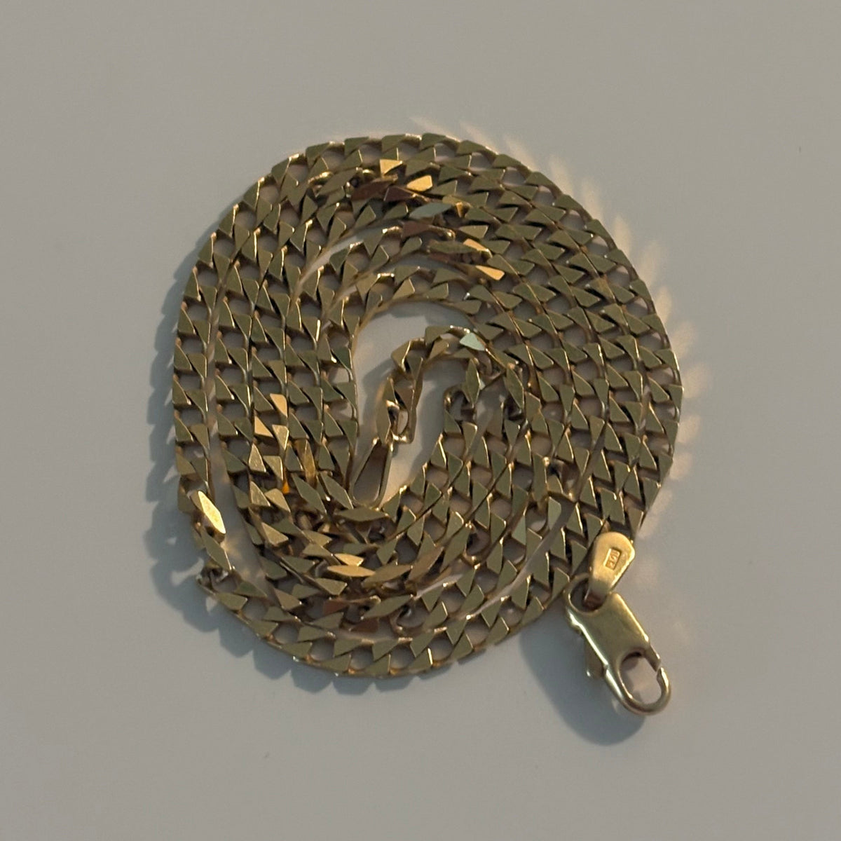 Vintage UnoAErre Italian 10K Yellow Gold Flat Curb Chain – 20”