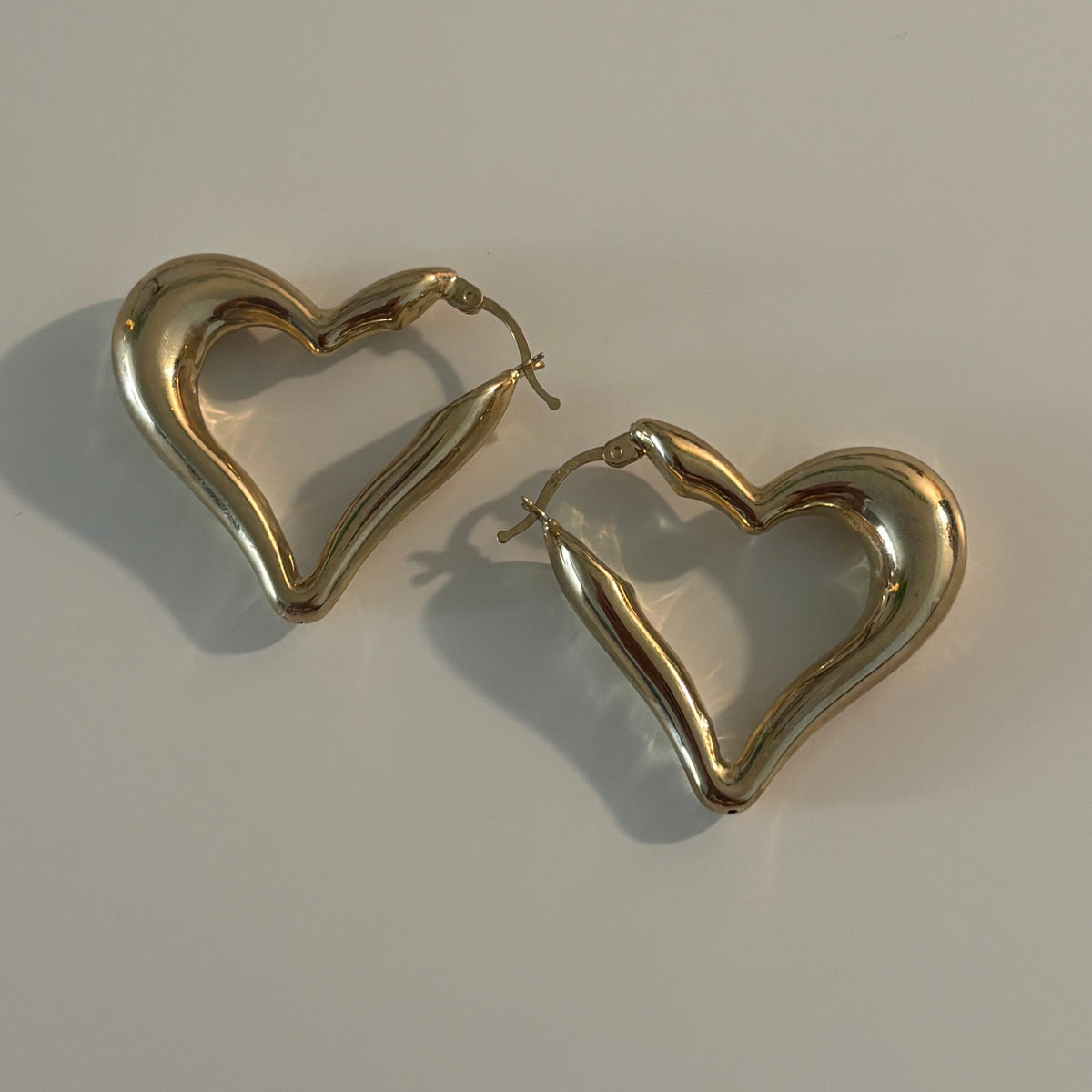 10K Yellow Gold Puffy Heart Hoop Earrings