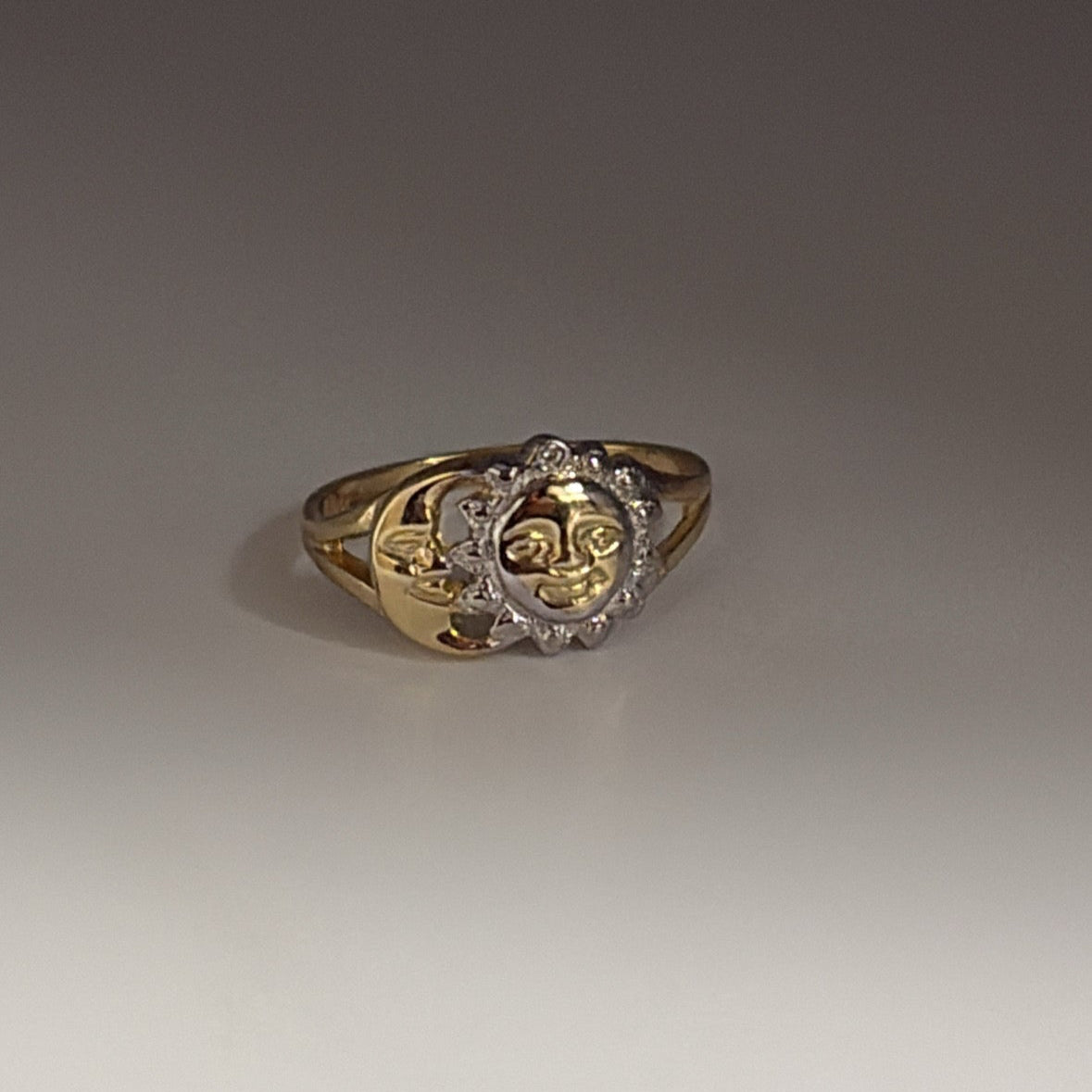 14k Sun and Moon ring