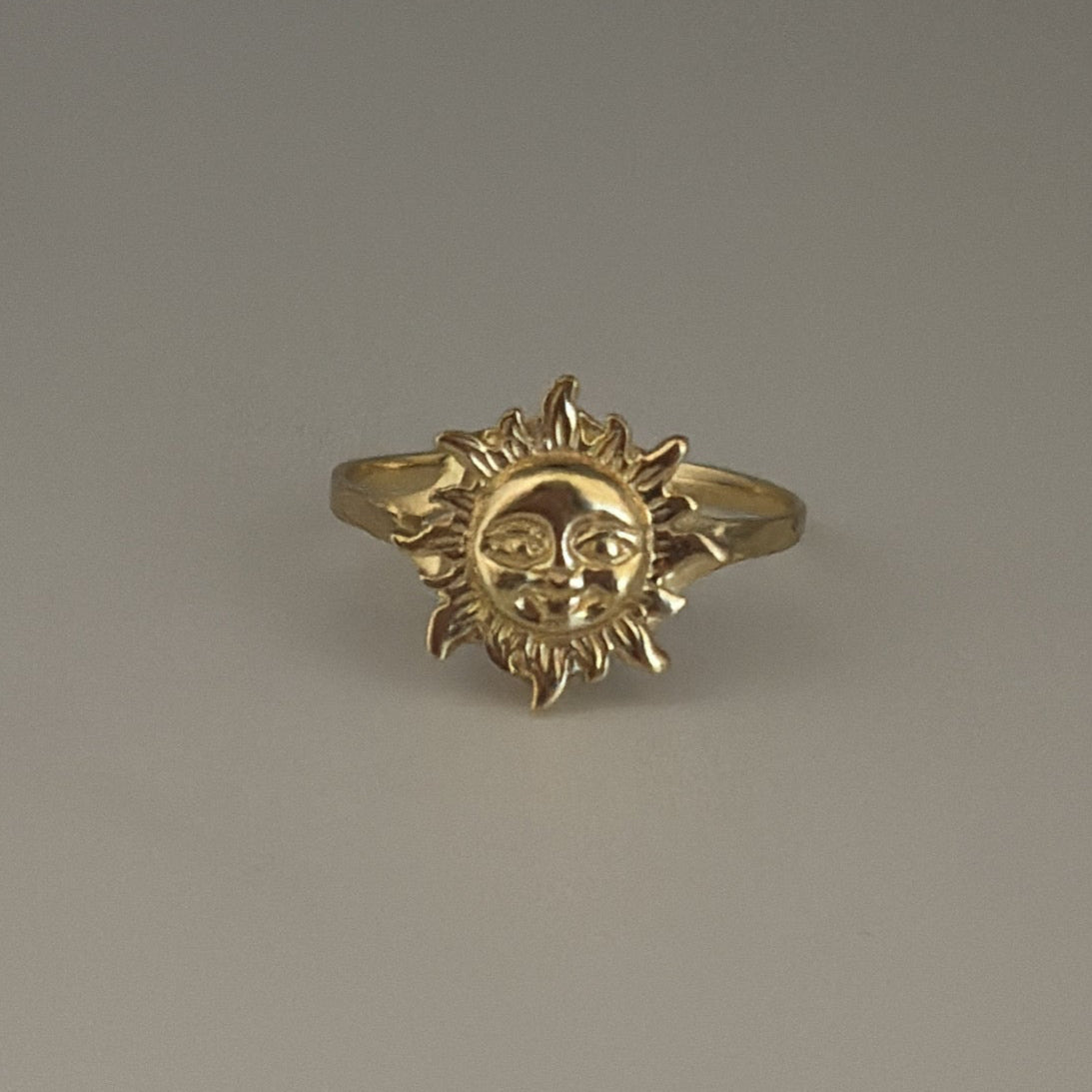 14k Sun and Moon ring