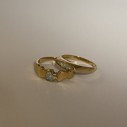 14K solid  opal ring