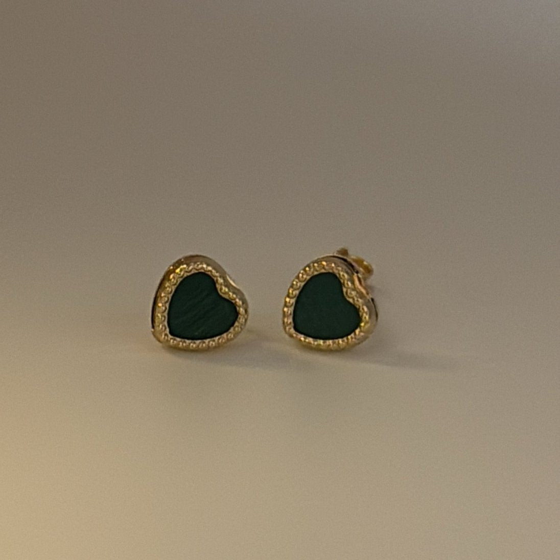 14k malachite heart stud earrings