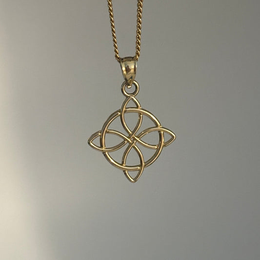 14K Yellow Gold Witch’s Knot Pendant