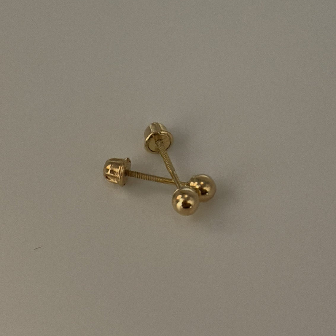 14k ball stud earrings