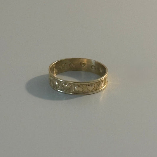 14K Yellow Gold Heart Band Ring