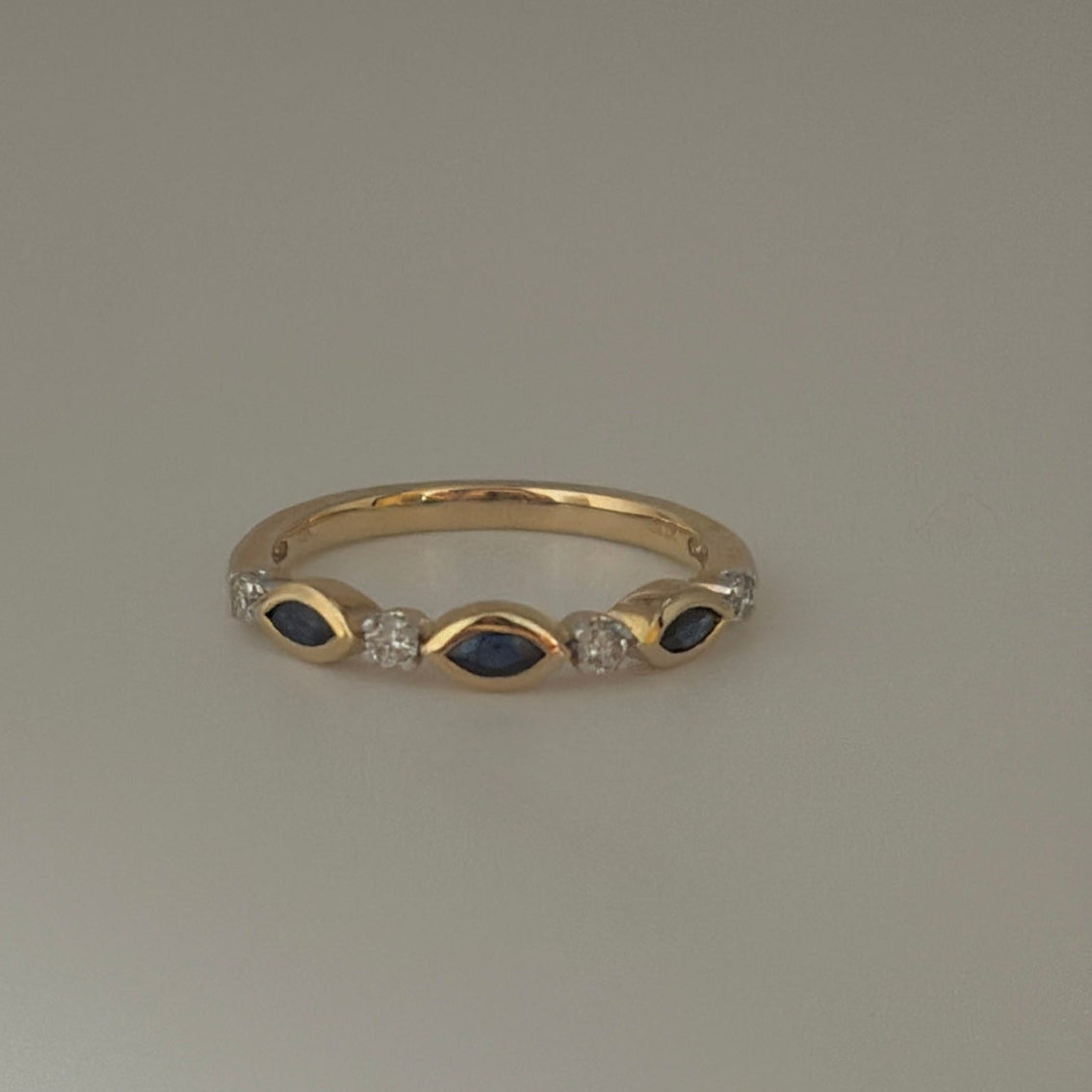 10k sapphire and diamond ring