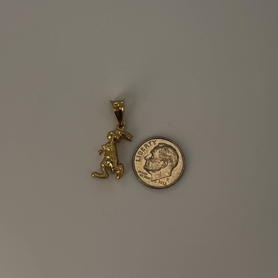 14k running rabbit charm