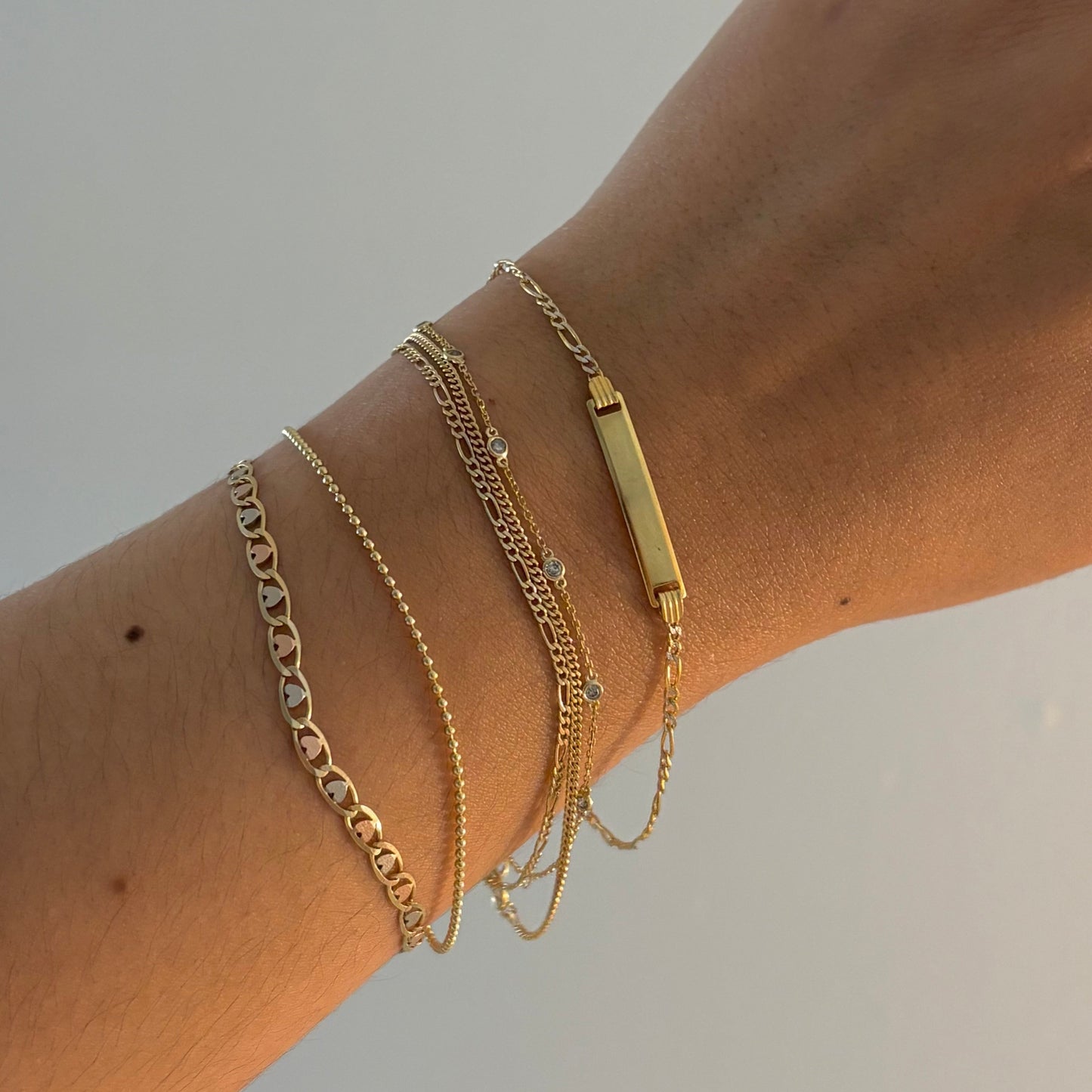 14K Gold Diamond Cut Figaro ID Bracelet – Engravable Nameplate Bracelet