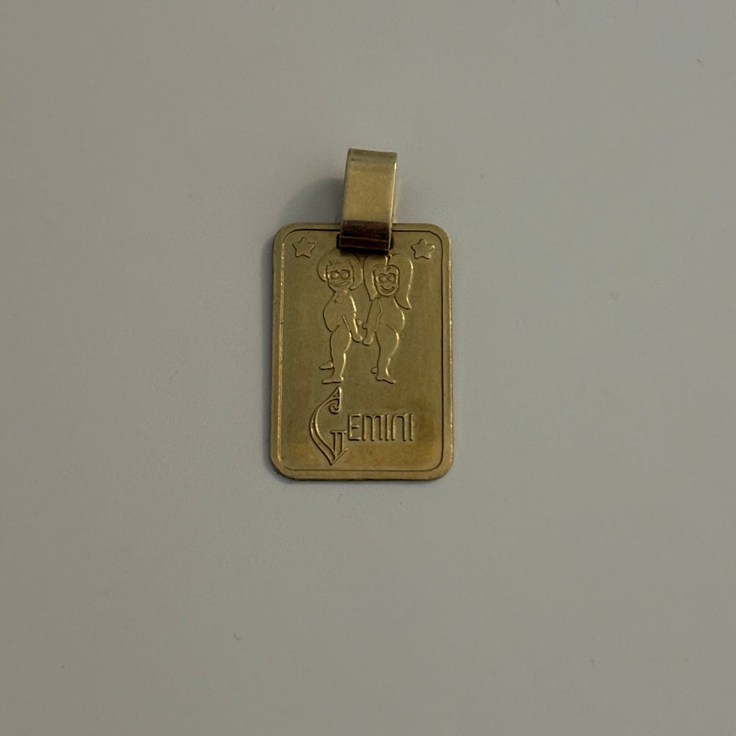 Vintage 14K Gold Gemini Zodiac Pendant —