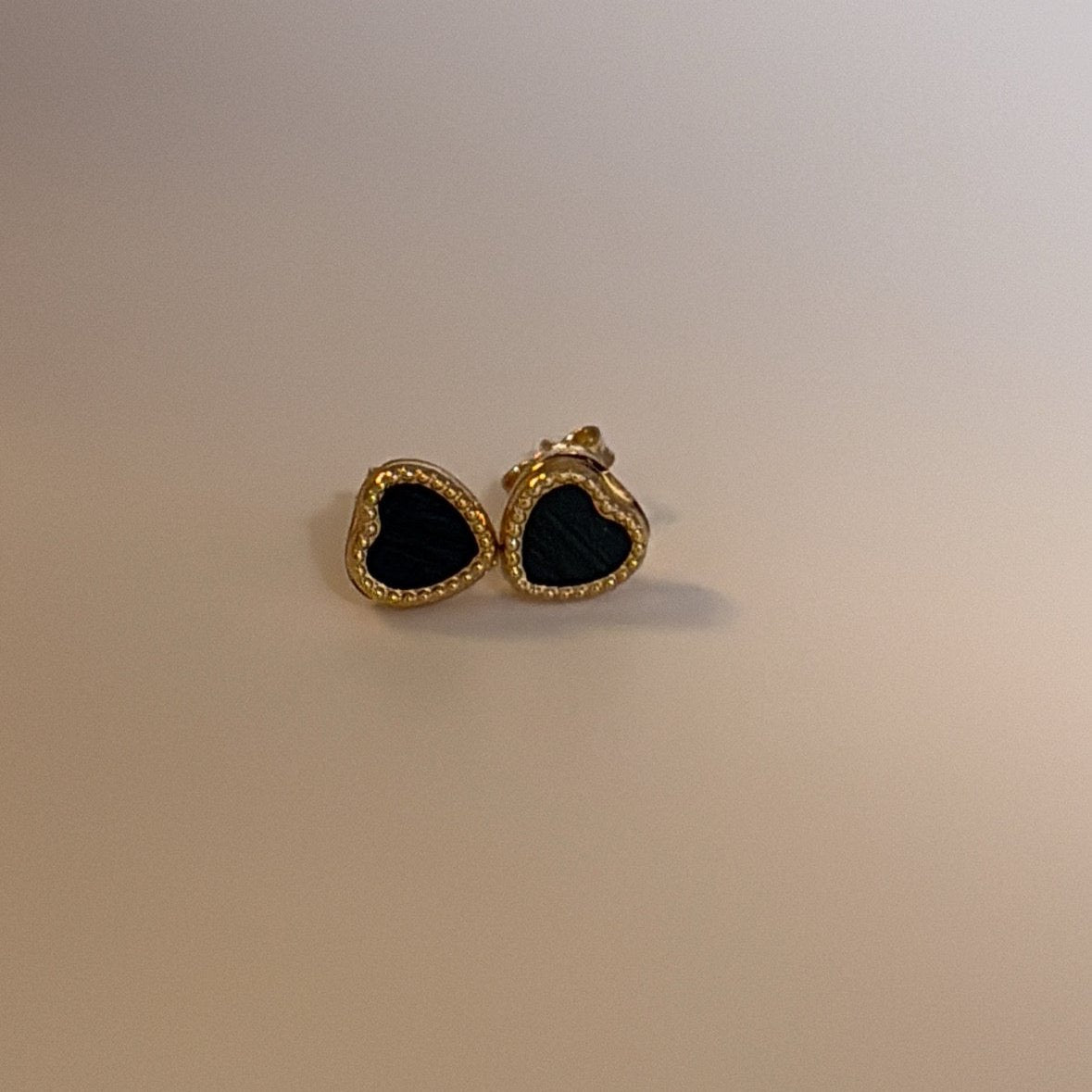 14k malachite heart stud earrings