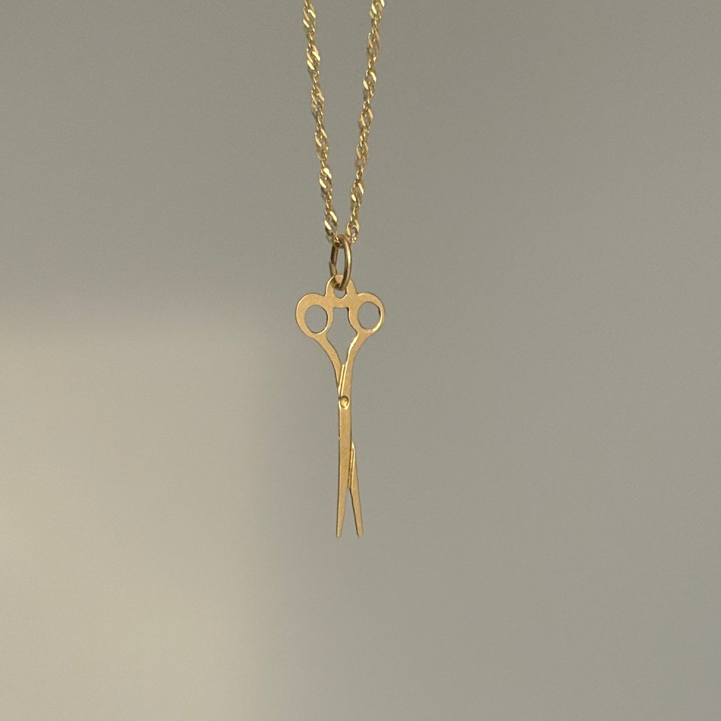 14K Yellow Gold Scissors Charm – Mini Hair Stylist Pendant