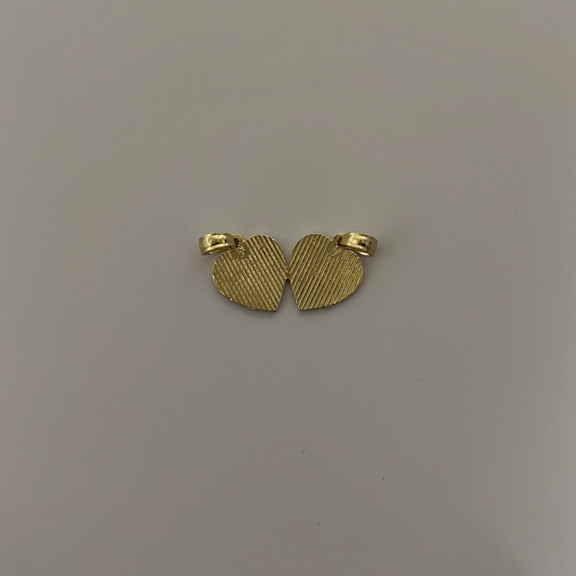 14k solid gold Mom and Daughter break-apart charm