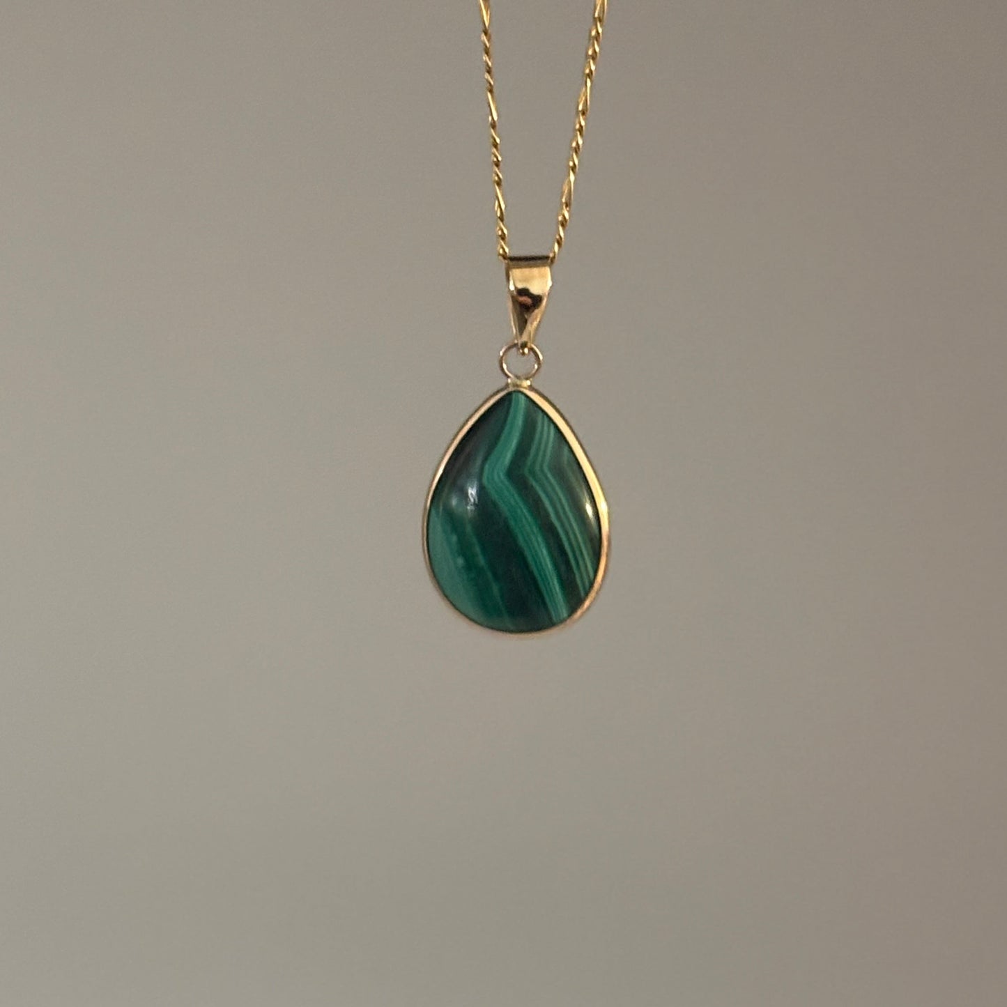 14K Gold Teardrop Malachite & Mother of Pearl Pendant