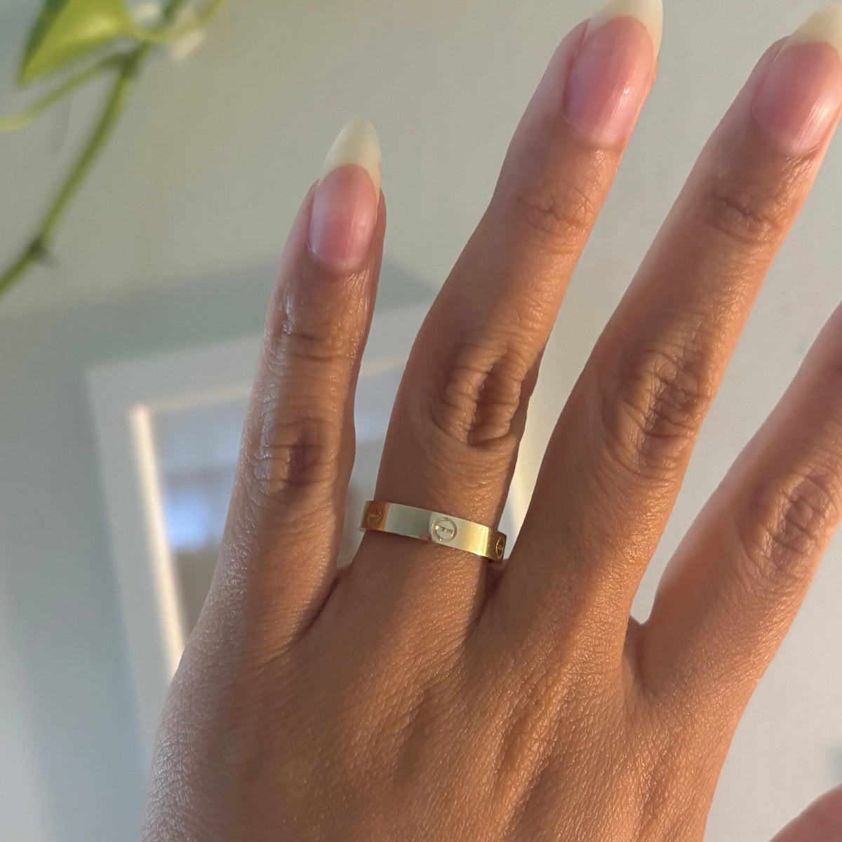 14K Yellow Gold Screw Motif Band Ring