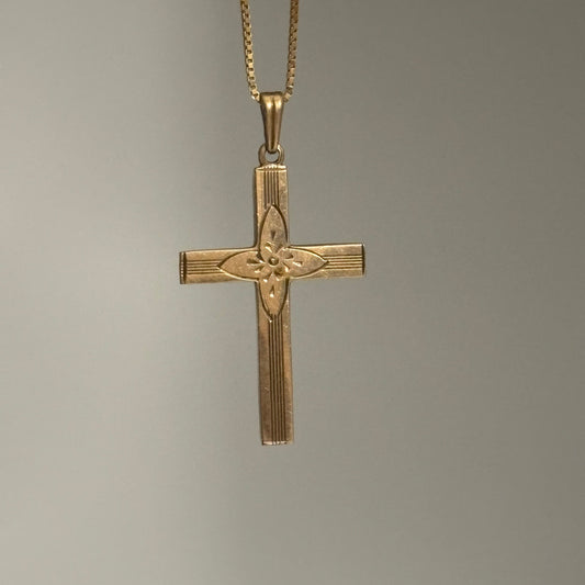 10K Gold Vintage Cross Pendant