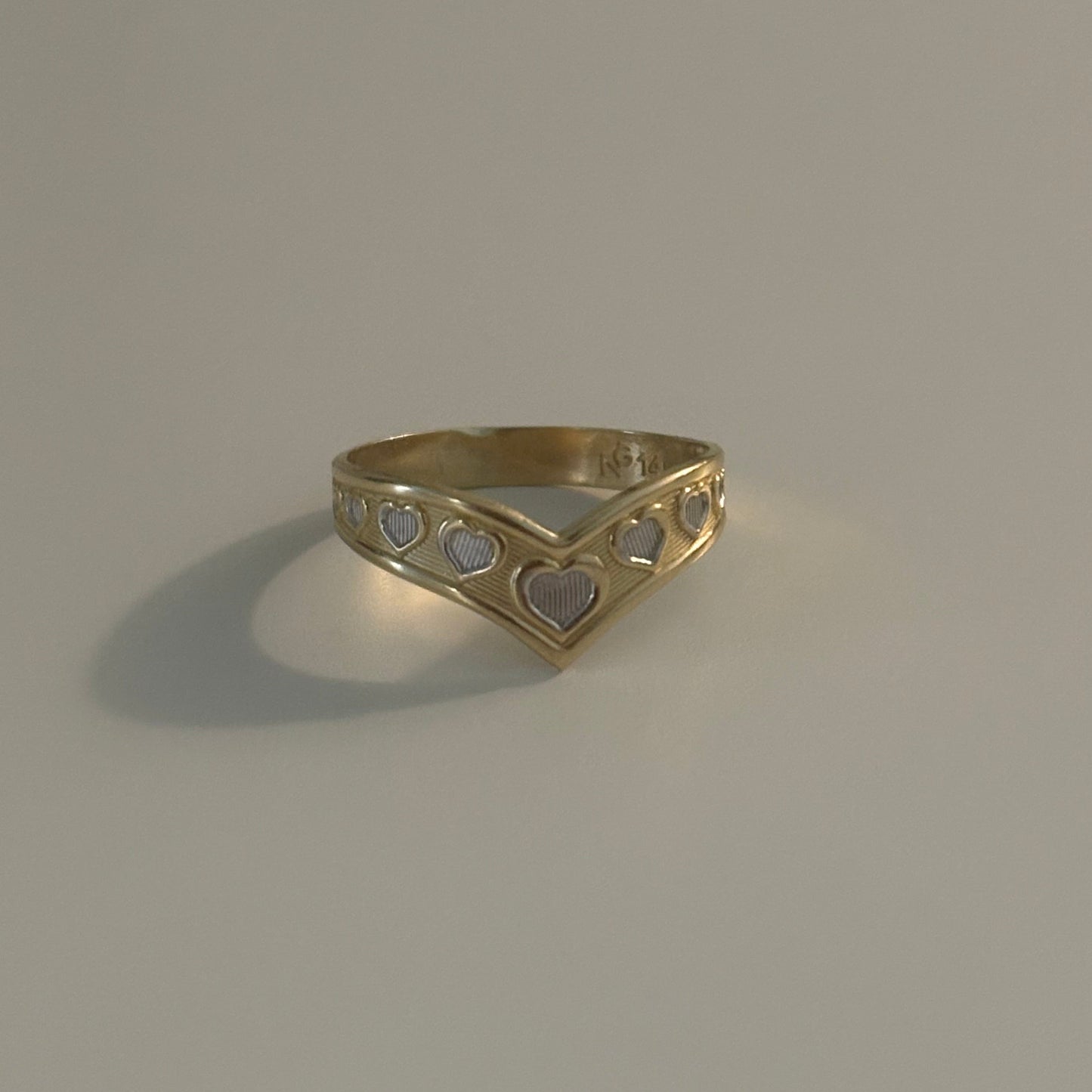 14K Yellow Gold Chevron Heart Ring with White Rhodium Hearts | Size 7.5