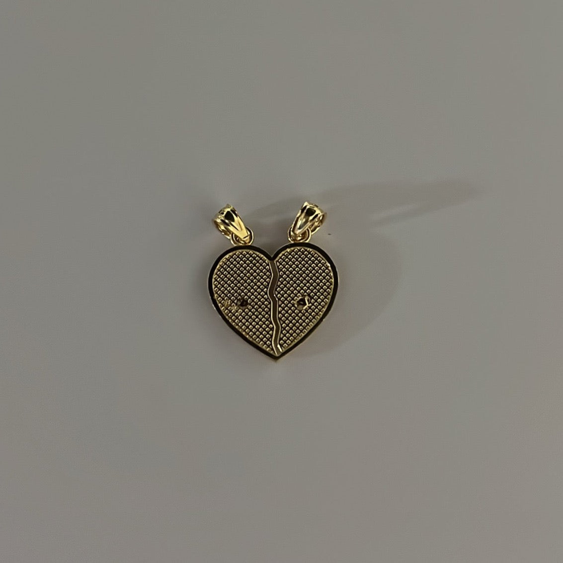 14k solid gold Te amo break-apart charm