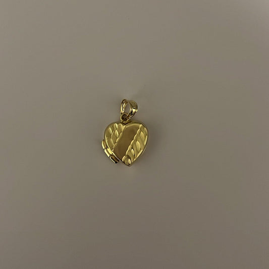 14k solid gold  heart locket charm