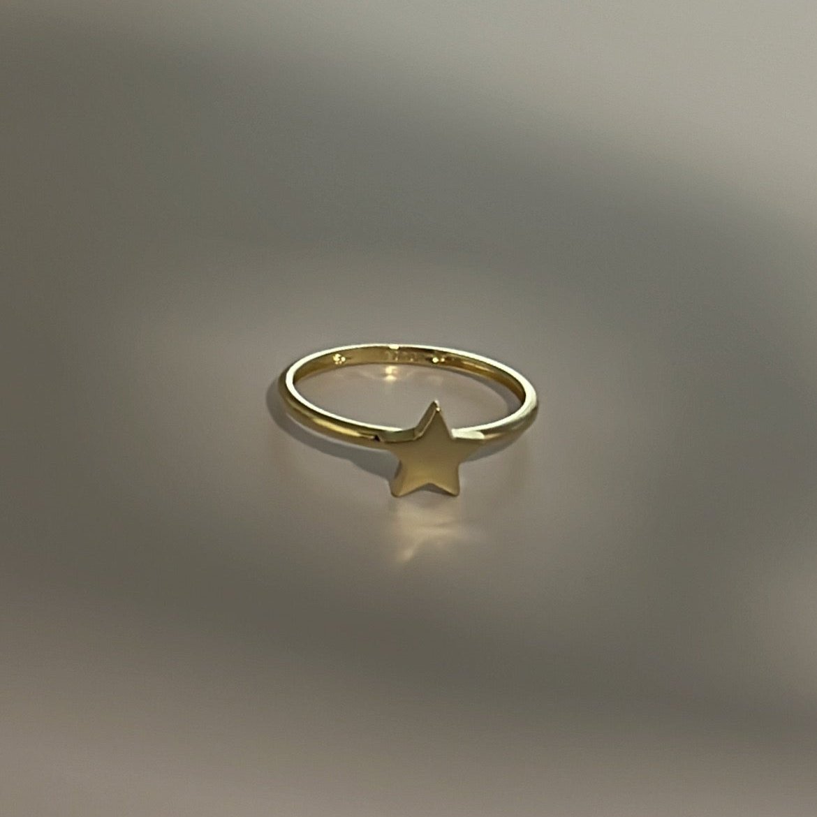 14k solid gold Star ring