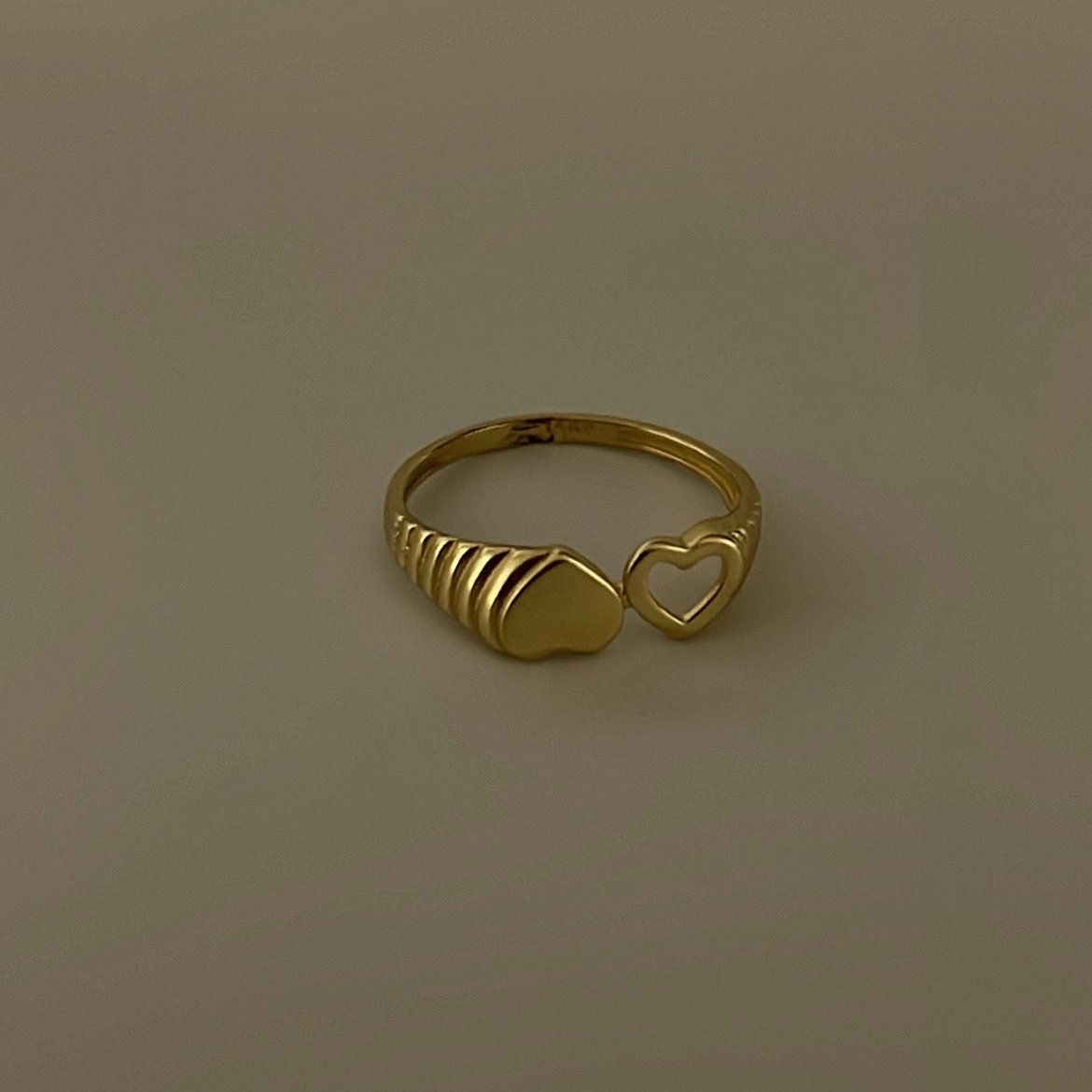 14k solid gold double heart ring