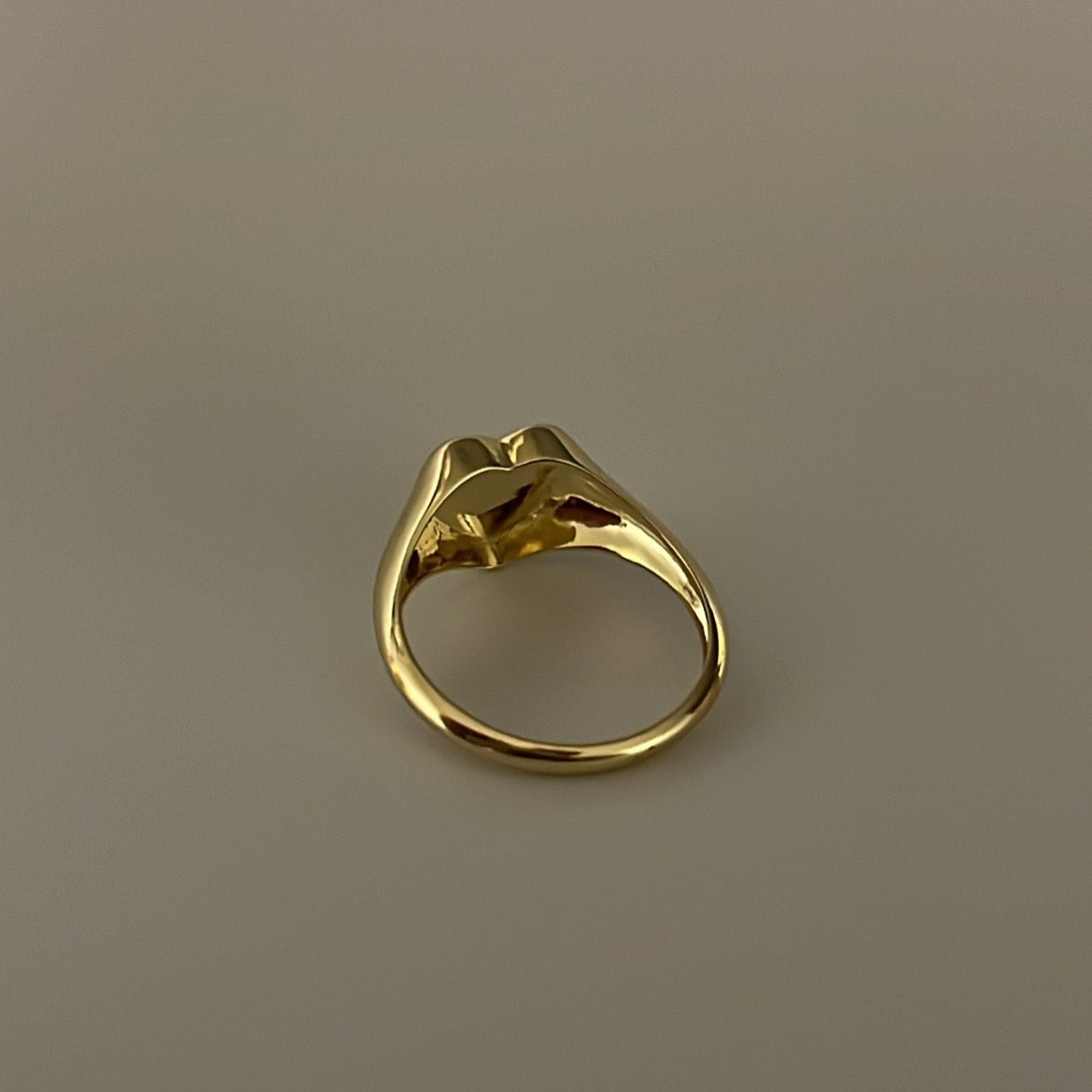 14k solid gold signet  heart ring